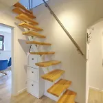 Quiet 2-Room Apartment With Separate Entrance
